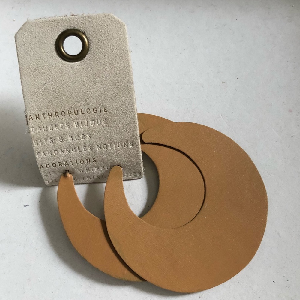 New Anthrogologie Dark Gold Hoop Earrings